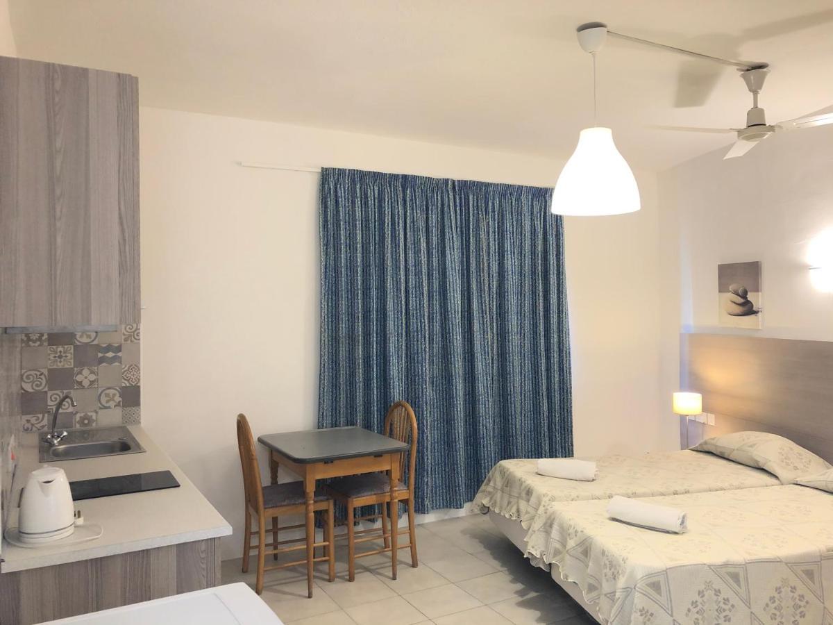 Porto Del Sol Guesthouse Wardija Екстер'єр фото