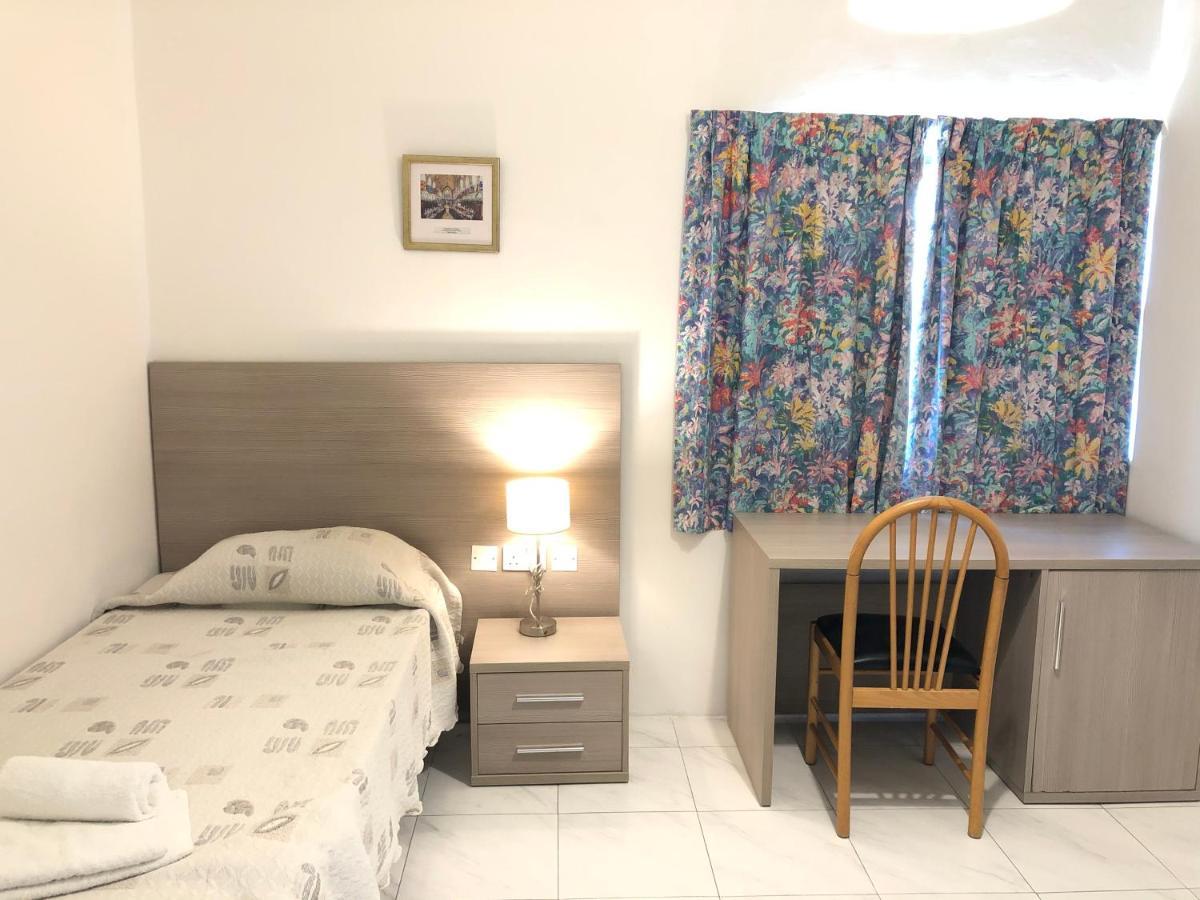 Porto Del Sol Guesthouse Wardija Екстер'єр фото
