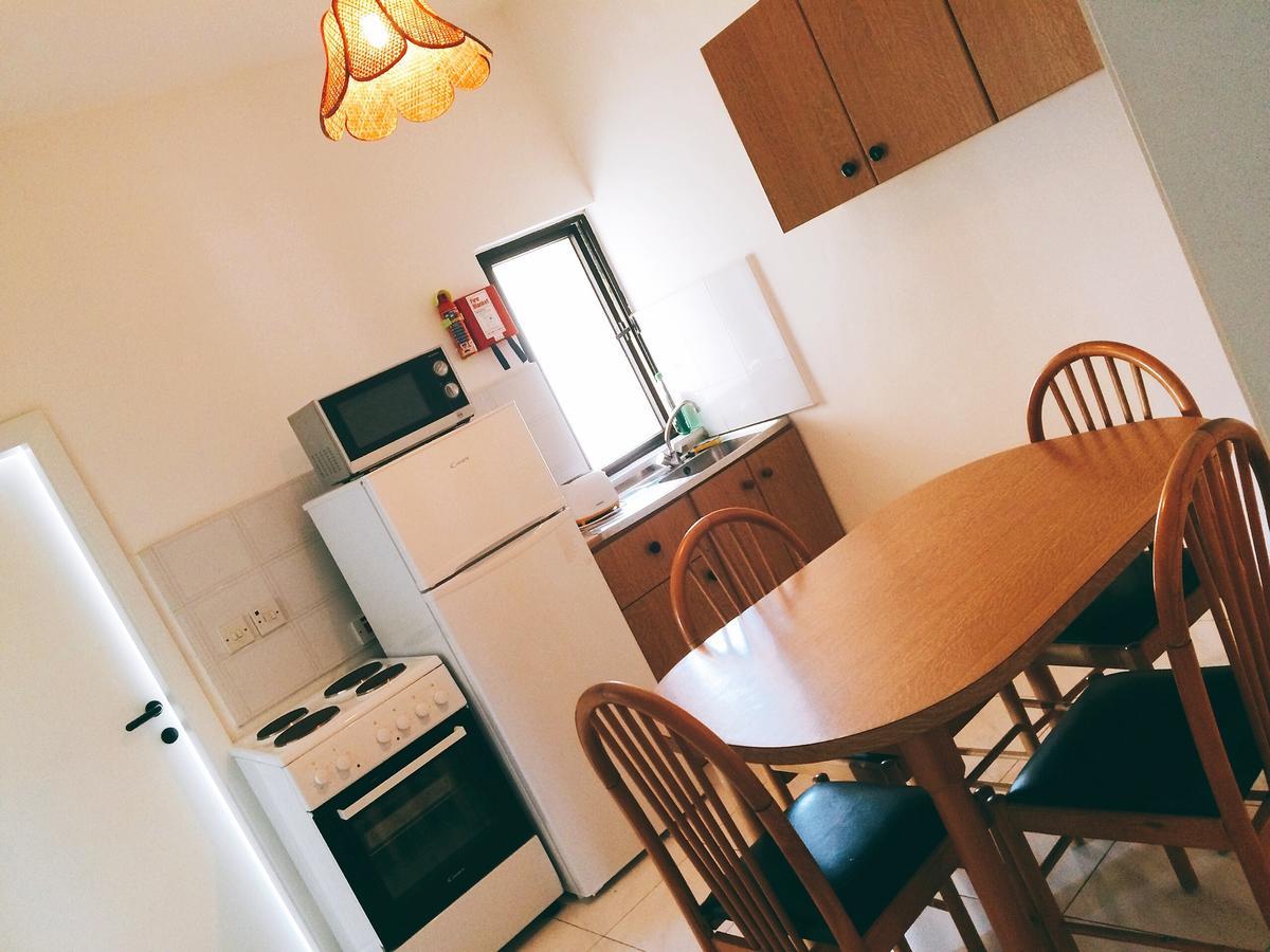 Porto Del Sol Guesthouse Wardija Екстер'єр фото